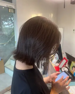 ミディアム カラー 本田 茜のヘアスタイル
