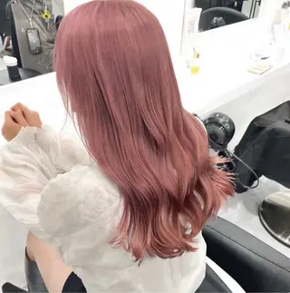 ロング カラー 🫧うる艶トレンド 🫧透明感カラーのヘアスタイル