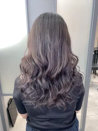 セミロング カラー 【透明感、艶髪】西村 有司のヘアスタイル