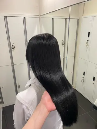 ロング 垢抜け小顔レイヤー オリーブ/スミレのヘアスタイル