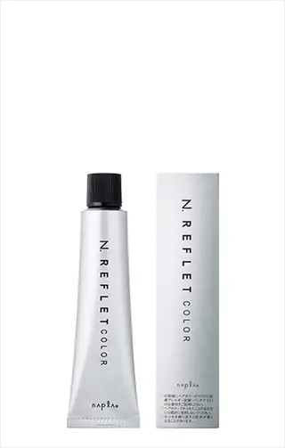 カラー うらの あやかのヘアスタイル