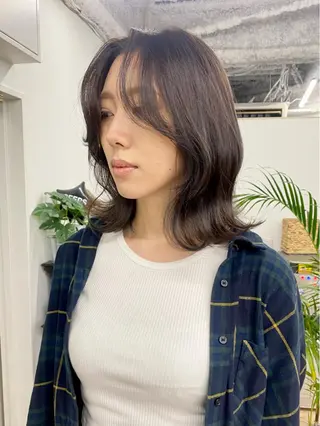 ミディアム カラー パーマ ヘアアレンジ メンズ キッズ マツエク・マツパ アイブロウ 韓国風×透明感カラー 髪質改善オタベシンヤのヘアスタイル