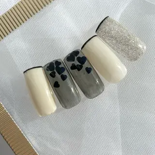 ネイル 弘岡 有紀のネイルデザイン