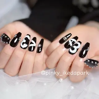 ネイル ピンキー 池田公園店のネイルデザイン