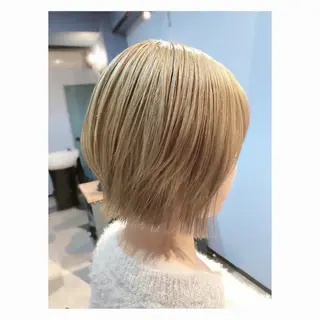 ショート カラー 中野 誠子のヘアスタイル