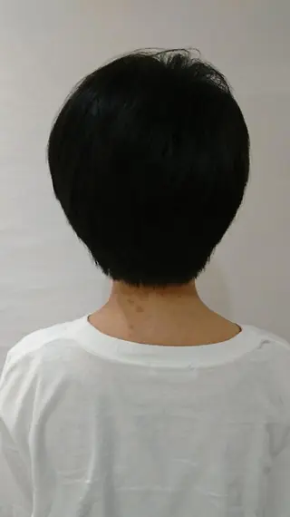 ショート 齋藤 愛美のヘアスタイル