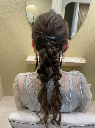 ロング ヘアアレンジ ユ ミのヘアスタイル