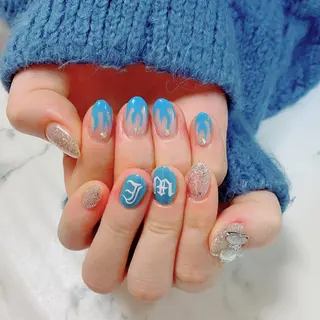 ロング カラー ネイル Q Free nailsのネイルデザイン