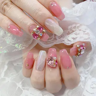 ネイル La neige* yuki 🐩🌙のネイルデザイン