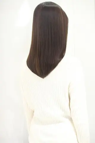 セミロング onishi yoshinaoのヘアスタイル
