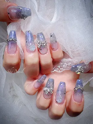 ネイル ISA_ BELLAのネイルデザイン