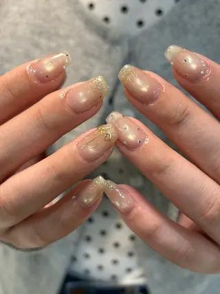 ネイル Salondevi2 isanaのネイルデザイン