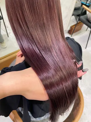 ロング _WHITE 佐伯 碧のヘアスタイル