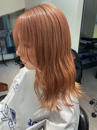 ミディアム カラー 上村 恵里佳のヘアスタイル