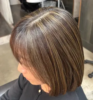 セミロング die schere Lob所属・カットモデル 木内優作のヘアスタイル