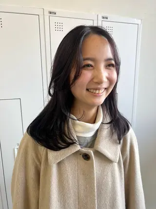 セミロング 近藤 千裕のヘアスタイル