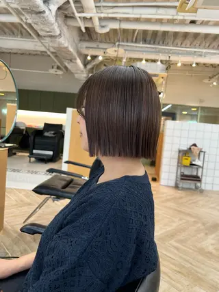 ショート カラー ベージュ/髪質改善 新潟/万代/井上佑のヘアスタイル