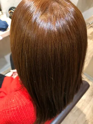カラー monami 鈴木 茉由奈のヘアスタイル