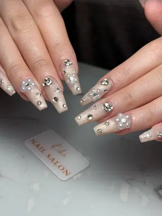 ネイル 💕鈴木ユリ パラジェル/オフ無料のネイルデザイン