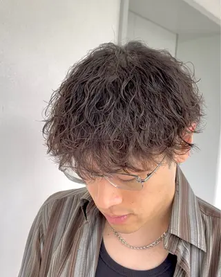 ショート パーマ メンズ 吉田 笙乃のヘアスタイル