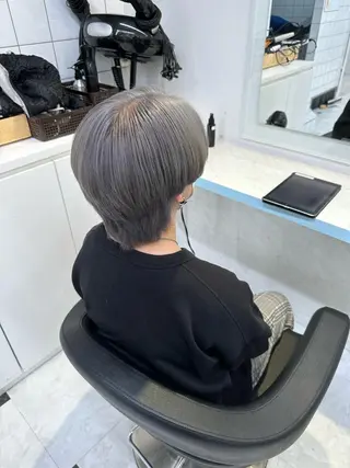 ショート カラー 🪄池袋ハイトーン 🪄ブリーチカラーのヘアスタイル