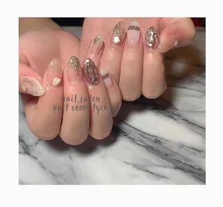 ネイル ﾈｲﾙﾙｰﾑﾘｯｶ 𝐦𝐚𝐲𝐮のネイルデザイン