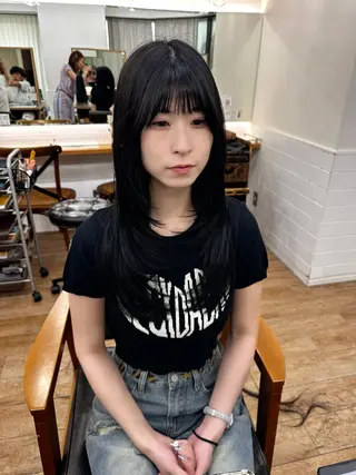 ロング カラー パーマ ヘアアレンジ メンズ キッズ レイヤーカット 🌿透け感カラーのヘアスタイル