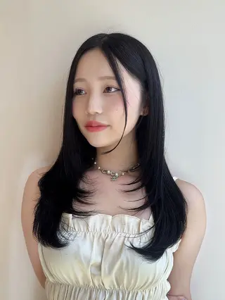 ロング 艶カラー✨レイヤー 𝐚𝐲𝐚𝐤𝐚のヘアスタイル
