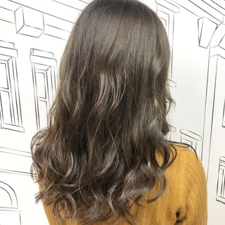 セミロング カラー TOMOKA 艶髪/透明感カラーのヘアスタイル
