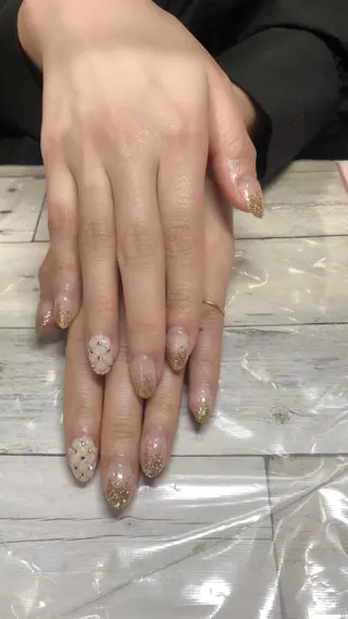 ネイル ✨アン ミユ✨のネイルデザイン