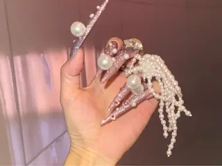 ネイル ONIKA Nail 表参道A4徒歩3分のネイルデザイン
