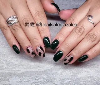 ネイル R inのネイルデザイン