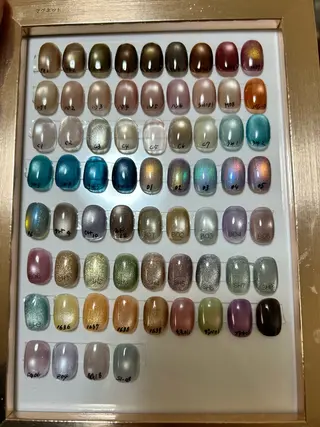 ネイル S. AMIのネイルデザイン