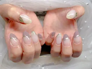 ネイル マジック ミラーのネイルデザイン