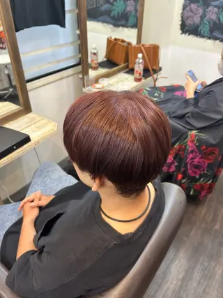 カラー メンズ 成安 雪菜のヘアスタイル