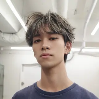 カラー メンズ メンズハイライト／ メンズブリーチカラーのヘアスタイル