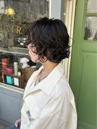 ショート パーマ 清水千優/パーマ/透 明感カラー/メンズのヘアスタイル