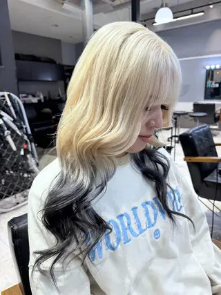 ミディアム カラー dao/ミルクティー /ブラウン/ブロンドのヘアスタイル