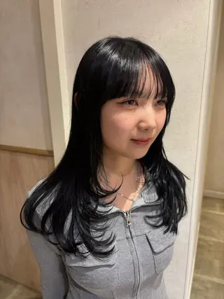 ロング カラー レイヤー/ベージュ/ Yurika🐝🤎のヘアスタイル