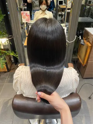 ミディアム カラー 松木 花鈴のヘアスタイル