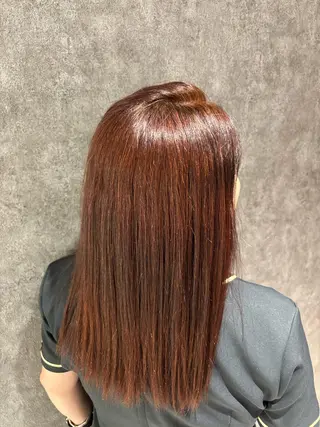ミディアム 茶木 夢里彩のヘアスタイル