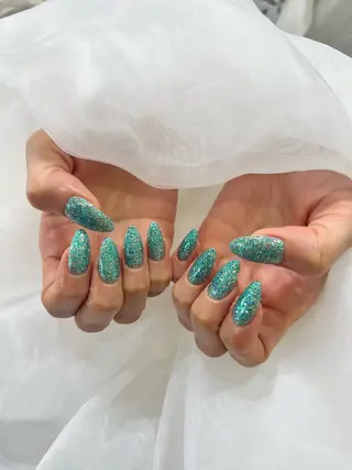 ネイル éclat-nail salon-所属・松本 ゆみかのネイルデザイン