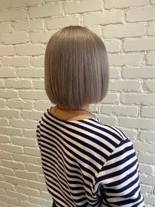 ショート カラー ⭐️ダブルカラー⭐️ ｼｭﾝ⭐️のヘアスタイル
