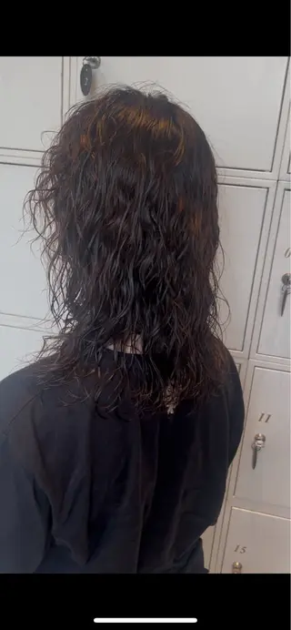 ミディアム パーマ オガタ アキのヘアスタイル