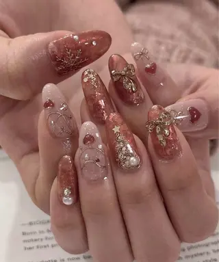 ネイル 周 テイのネイルデザイン