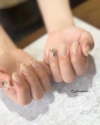 ネイル enn.《エンドット》所属・enn. 【眉毛/ネイル】のネイルデザイン