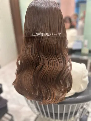 セミロング カラー パーマ 韓国っぽ透け感カラー マンツーマン🫧なおのヘアスタイル