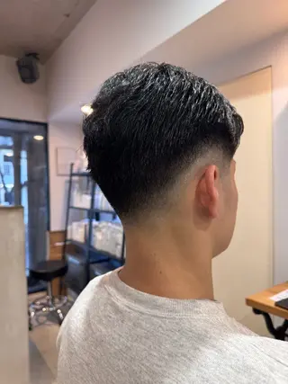 メンズ ハイトーン/パーマ 大名 sakiのヘアスタイル