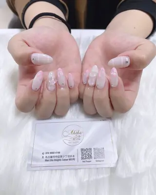 ネイル AKIKO ネイルサロンのネイルデザイン