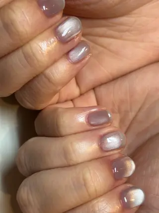 ネイル 楡井 陽菜のネイルデザイン